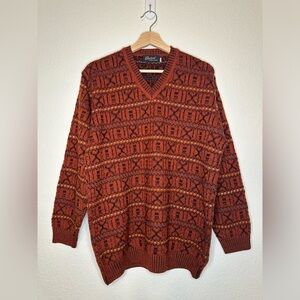 Men’s pullover sweater shirt